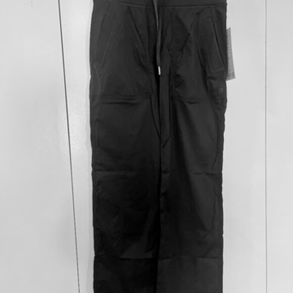 NWT Lululemon Black Dance Studio Mid-Rise Pant - Regular, Size 4 - Picture 6 of 8